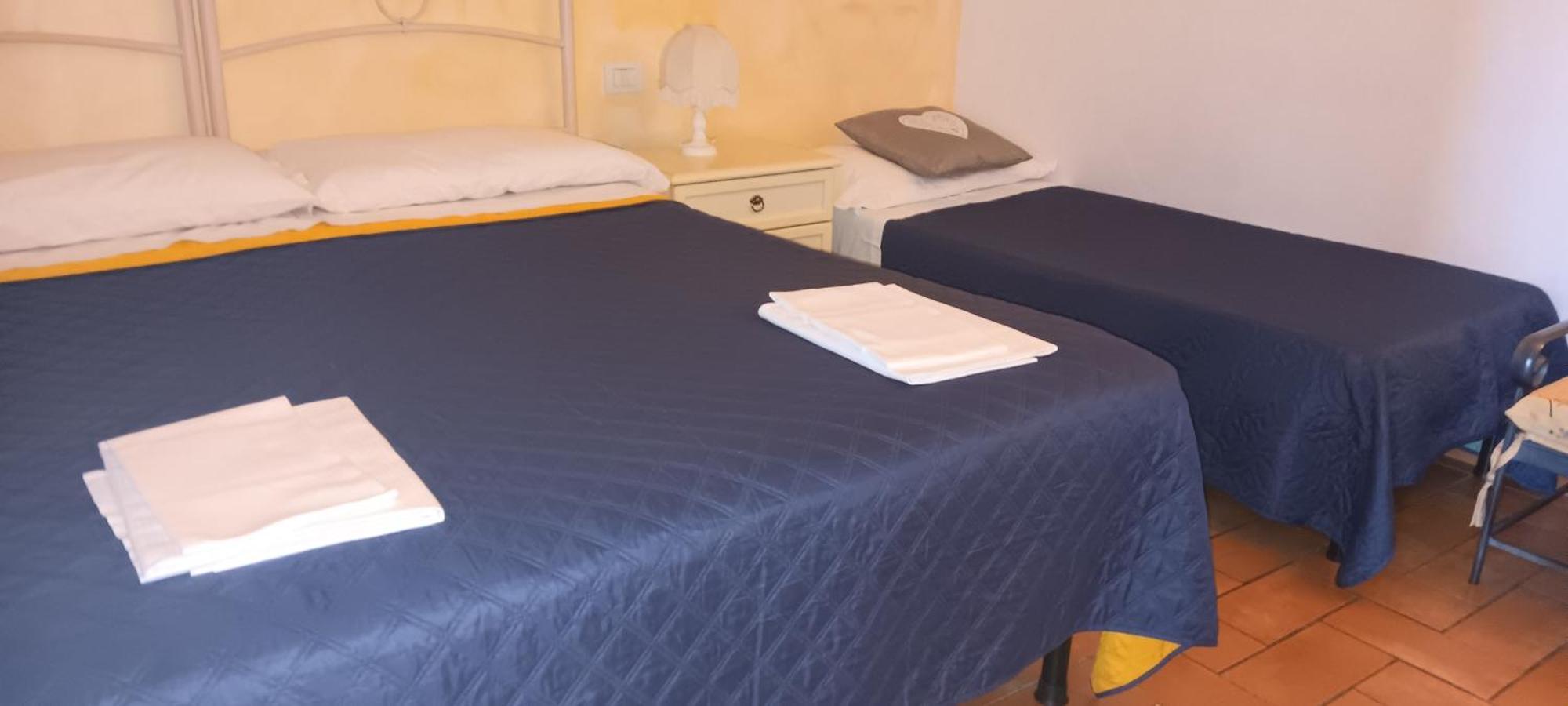 Double Room Private Bathroom