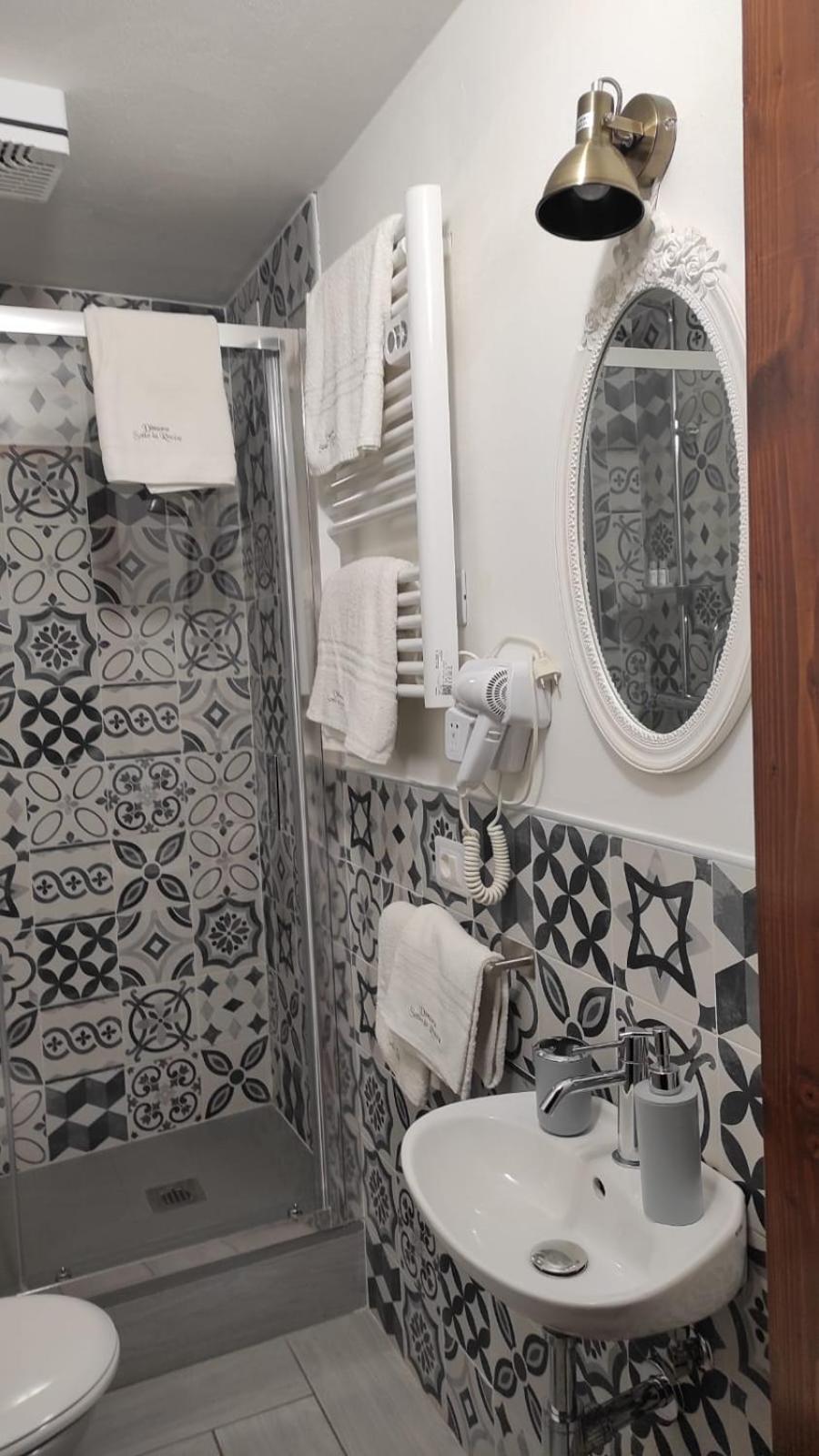 Double Room Private Bathroom